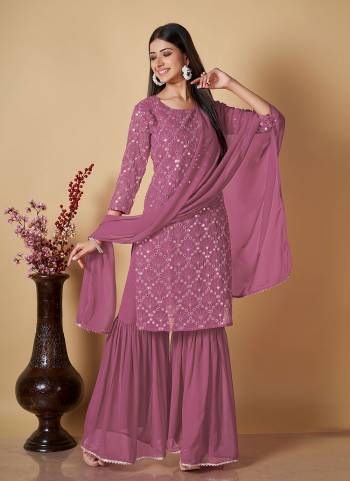 Attrective These Party Wear Sharara Suit in Fine Colored Pair With Bottom And Dupatta.These Top Are Georgette And Dupatta Are Georgette And Pair With Georgette Bottom.Its Beautified With Santoon Inner.Its Beautified With Heavy Designer Embroidery Work.