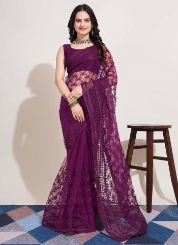 Attrective Look These Saree in Fine Colored.These Saree Are Soft Net And Blouse is Mono Banglori Fabricated.Its Beautified With Designer Multy Thread Embroidery Work.