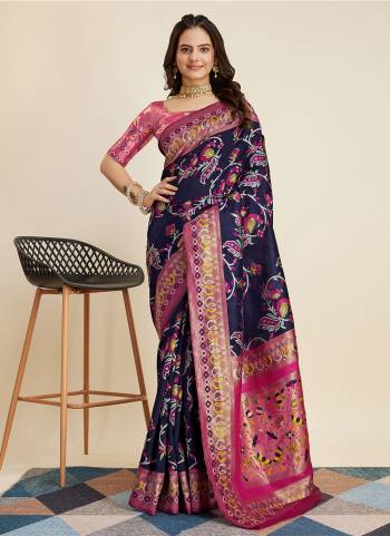 Attrective Look These Saree in Fine Colored.These Saree Are Banarasi Silk And Blouse is Banarasi Silk Fabricated.Its Beautified With Weving Designer.