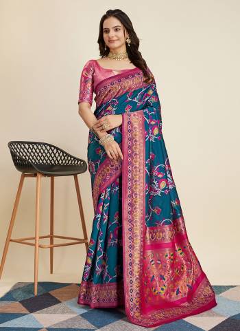 Attrective Look These Saree in Fine Colored.These Saree Are Banarasi Silk And Blouse is Banarasi Silk Fabricated.Its Beautified With Weving Designer.