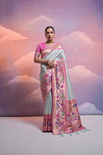 Attrective These Party Wear Fancy Saree in Fine Colored.These Saree And Blouse is Fabricated On Banarasi Silk.Its Beautified With Wevon Paithani Designer.