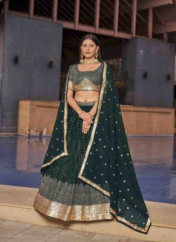 For A Designer Look,Grab These Lehenga Choli in Fine Colored.These Lehenga Are Georgette And Blouse Are Fabricated On Georgette Pair With Dupatta Are Georgette.Its Beautified With Designer Jari,Sequance Embroidery Work.