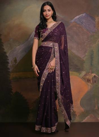 Attrective Look These Saree in Fine Colored.These Saree Are Georgette And Blouse is Mono Banglori Fabricated.Its Beautified With Designer Codding,Sequance Embroidery Work.