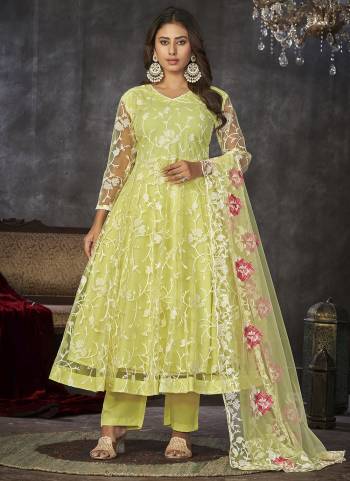 Attrective These Anarkali Suit in Fine Colored Pair With Bottom And Dupatta.These Top Are Net And Dupatta Are Fabricated On Net Pair With Santoon Bottom.Its Beautified With Heavy Designer Embroidery Work.