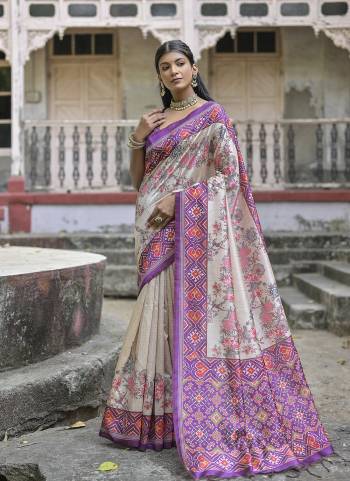 Garb These Party Wear Fancy Saree in Fine Colored.These Saree And Blouse is Fabricated On Tusser Silk.Its Beautified With Wevon Border With Designer Printed.