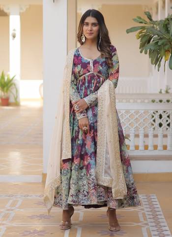 Attrective Looking These Beautiful Looking Readymade Long Gown With Dupatta.These Gown is Fabricated On Russian Silk And Russian Silk Dupatta.Its Beautified With Designer Embroidery Work With Digital Printed.