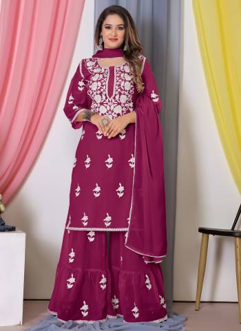 Attrective These Sharara Suit in Fine Colored Pair With Bottom And Dupatta.These Top Are Bamber Georgette And Dupatta Are Fabricated On Georgette Pair With Bamber Georgette Bottom.Its Beautified With Designer Heavy Cotton Thread Embroidery Work.