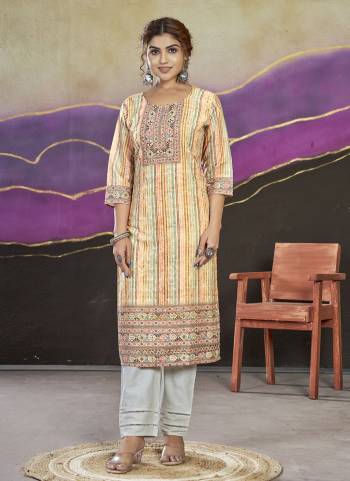 Attrective These Beautiful Looking Readymade Long Kurti.These Kurti is Fabricated On Cotton.Its Beautified With Designer Lucknowi Digital Printed.