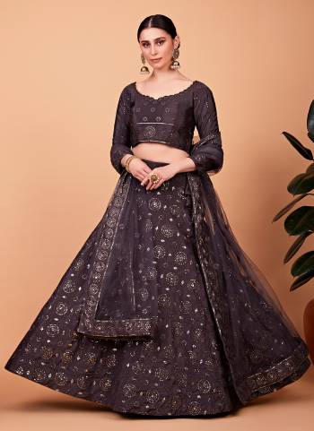 For A Designer Look,Grab These Lehenga Choli in Fine Colored.These Lehenga And Blouse Are Fabricated On Tebi Silk Pair With Net Dupatta.Its Beautified With Ton To Ton Thread,Sequance Embroidery Work.