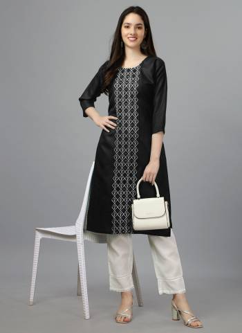 Attrective These Beautiful Looking Readymade Straight Kurti.These Kurti is Fabricated On Cotton Magic Slub.Its Beautified With Designer Embroidery Work .