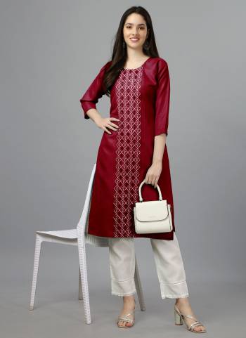 Attrective These Beautiful Looking Readymade Straight Kurti.These Kurti is Fabricated On Cotton Magic Slub.Its Beautified With Designer Embroidery Work .