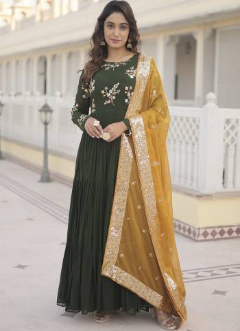 Attrective Looking These Beautiful Looking Readymade Long Gown With Dupatta.These Gown is Fabricated On Faux Georgette And Russion Silk Dupatta.Its Beautified With Designer Multy,Sequance Embroidery Work.