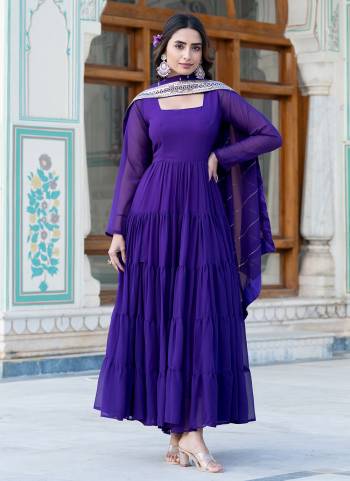 Attrective Looking These Beautiful Looking Readymade Long Gown With Dupatta.These Gown is Fabricated On Faux Georgette And Faux Georgette Dupatta.Its Beautified With Solid,Designer Sequance Embroidery Work.