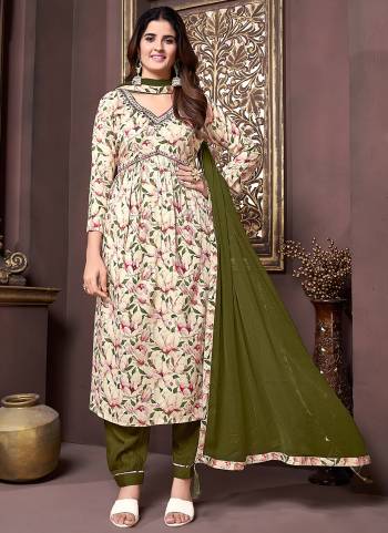 Attrective Looking These Beautiful Readymade Suits Set.These Top And Bottom is Fabricated On Rayon And Nazmin Dupatta.Its Beautified With Designer Printed,Hand Work With Pocket.