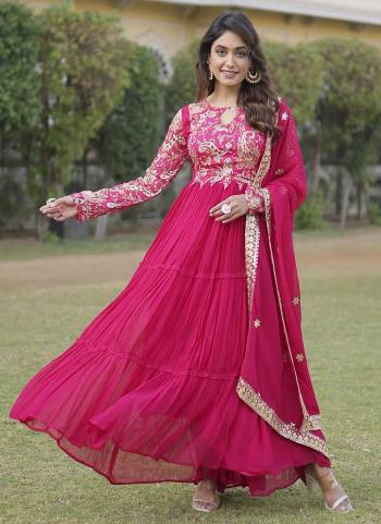 Attrective Looking These Beautiful Looking Readymade Long Gown With Dupatta.These Gown is Fabricated On Faux Georgette And Faux Georgette Dupatta.Its Beautified With Designer Floral Printed With Sequance Embroidery Work.