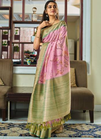Looking These Party Wear Saree in Fine Colored.These Saree And Blouse is Fabricated On Handloom Kotha Silk.Its Beautified With Handloom Weaving Jari Designer With Digital Floral Printed.