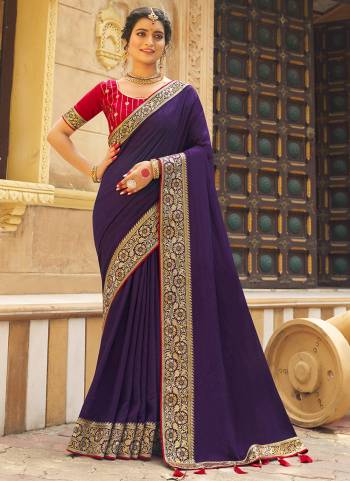 Looking These Party Wear Saree in Fine Colored.These Saree Are Vichitra Silk And Blouse is Fabricated On Banglori Silk.Its Beautified With Designer Jari Embroidery Work Blouse And Lace Border.