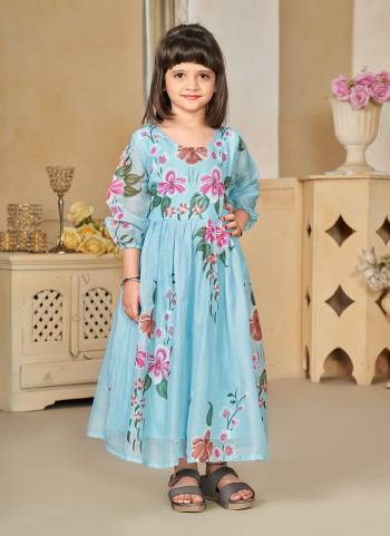 Grab These Beautiful Looking Readymade Kids Wear.These Long Kurti is Fabricated On Kota Checks.Its Beautified With Designer Digital Printed.