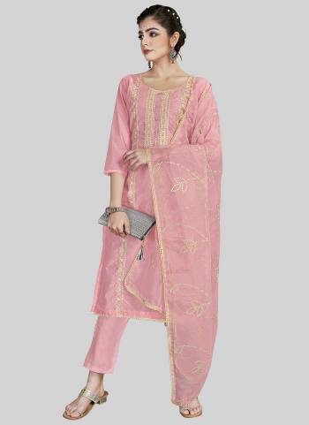 Attrective These Designer Salwar Suit in Fine Colored Pair With Bottom And Dupatta.These Top Are Chanderi Silk And Dupatta Are Fabricated On Organza Pair With Santoon Bottom.Its Beautified With Designer Embroidery Work.