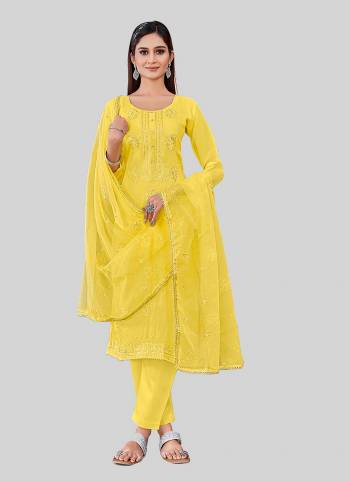 Looking These Designer Salwar Suit in Fine Colored Pair With Bottom And Dupatta.These Top Are Chanderi Silk And Dupatta Are Fabricated On Organza Pair With Santoon Bottom.Its Beautified With Designr  Embroidery Work.