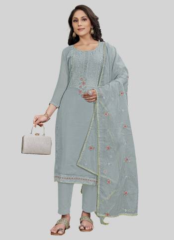 Looking These Designer Salwar Suit in Fine Colored Pair With Bottom And Dupatta.These Top Are Modal Silk And Dupatta Are Fabricated Organza Pair With Santoon Bottom.Its Beautified With Designer Embroidery Work.