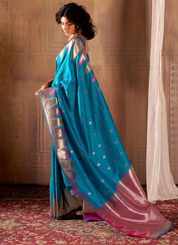 Looking These Traditional Saree in Fine Colored.These Saree Is Banarasi Silk And Blouse is Fabricated On Banarasi Silk.Its Beautified With Weaving Jari Designer.