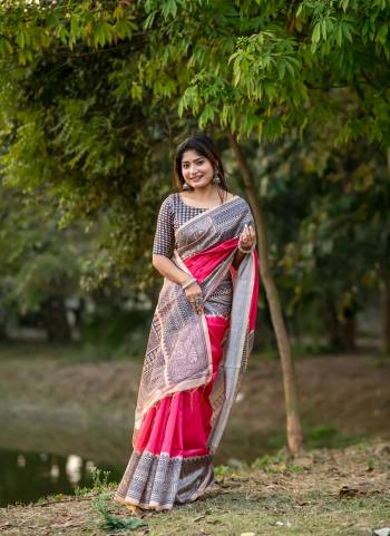 Garb These Party Wear Fancy Saree in Fine Colored.These Saree And Blouse is Fabricated On Tusser Silk.Its Beautified With Designer Madhubani Printed.