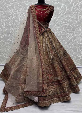 For A Fancy Designer Look,Grab These Lehenga Choli With Dupatta in Fine Colored.These Lehenga And Choli Are Velvet And Dupatta Are Fabricated On Soft Net & Velvet Pair.Its Beautified With Designer Patch Work With Dori,Jari,Sequance,Multy Thread Embroidery,Diamond Work.