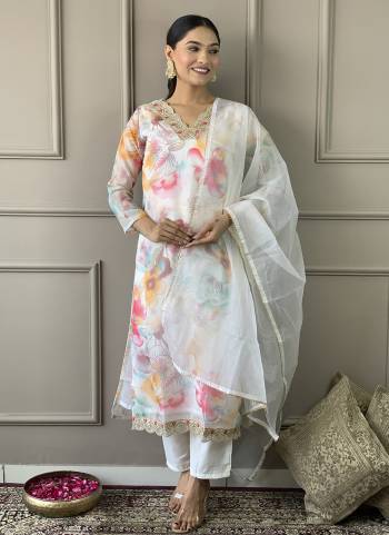 Grab These Readymade Suit in Fine Colored Pair With Bottom And Dupatta.These Top Are Organza And Dupatta Are Fabricated On Organza Pair With Rayon Bottom.Its Beautified With Designer Printed With Embroidery Work.