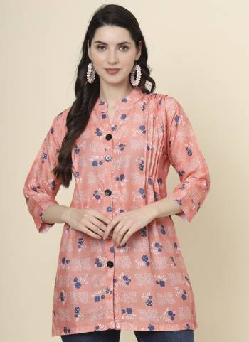 Attrective These Beautiful Looking Readymade Kurti.These Kurti is Fabricated On Cotton.Its Beautified With Designer Printed.