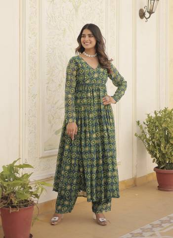 Attrective Looking These Beautiful Looking Readymade Long Kurti With Bottom.These Kurti And Bottom is Fabricated On Faux Georgette.Its Beautified With Designer Foil Printed.