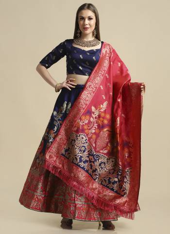 Grab These Party Wear Lehenga Choli in Fine Colored.These Lehenga Are Jacquard Silk Choli Are Jacquard Silk And Dupatta Are Fabricated On Jacquard Silk Pair.Its Beautified With Wevon Jari Designer.