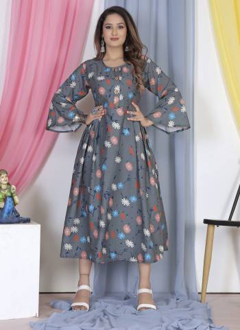 Attrective These Long Kurti in Fine Colored Pair.These Kurti Are Crape Fabricated On.Its Beautified With Designer Printed.