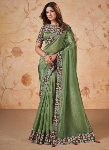 Look Attrective These Designer Party Wear Saree in Fine Colored.These Saree Are Banarasi Crush Silk And Blouse Banarasi Crush Silk is Fabricated.Its Beautified Heavy Desiger Embroidery,Patch,Pearl Work.