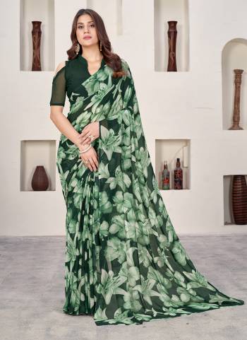 Garb These Printed Saree With Blouse in Fine Colored.These Saree And Blouse is Fabricated On Weight Less.Its Beautified With Designer Printed.