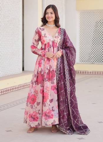 Attrective Looking These Beautiful Looking Readymade Long Gown With Dupatta.These Gown is Fabricated On Russion Silk And Russion Silk Dupatta.Its Beautified With Designer Digital Printed With Jari, Embroidery Work Dupatta.