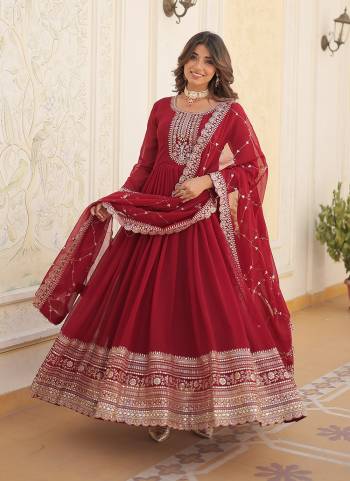 Attrective Looking These Beautiful Looking Readymade Long Gown With Dupatta.These Gown is Fabricated On Faux Georgette And Faux Georgette Dupatta.Its Beautified With Designer Sequance Embroidery Work Dupatta.