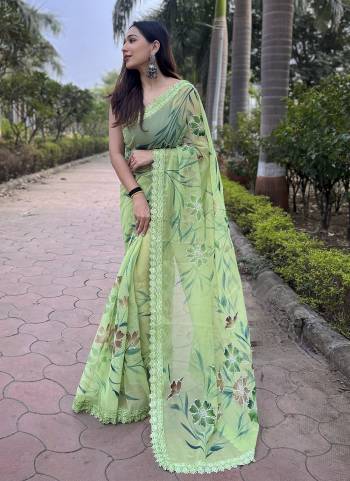 Attrective Looking These Party Wear Saree in Fine Colored.These Saree Are Shimmer And Blouse is Fabricated On Art Silk.Its Beautified With Designer Hand Foil Printed With Lace Border.