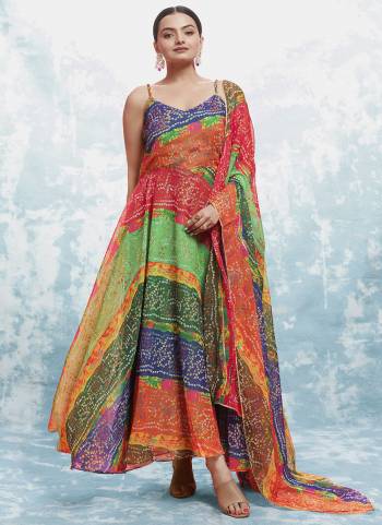 Garb These Beautiful Looking Readymade Gown With Dupatta.These Gown And Dupatta Are Georgette Fabricated.Its Beautified With Disigner Printed.