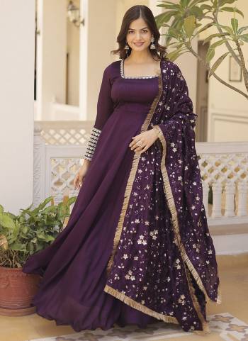 Attrective Looking These Beautiful Looking Readymade Long Gown With Dupatta.These Gown is Fabricated On Vichitra Silk And Vichitra Silk Dupatta.Its Beautified With Designer Jari,Sequance Embroidery Work.