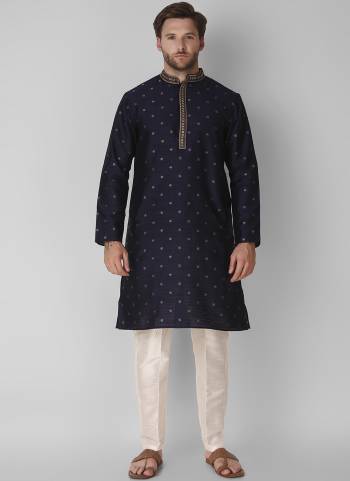 Take your ethnic style quotient to the next level by wearing this fashionable kurta set.Its Come With Jacquard Silk Fabricated Pair With Art Silk Fabric Payjama.Buy Now