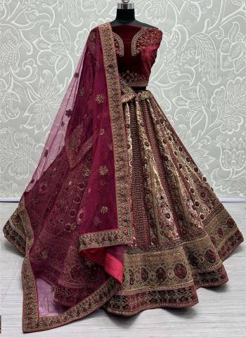 For A Fancy Designer Look,Grab These Lehenga Choli With 2 Dupatta in Fine Colored.These Lehenga And Choli Are Velvet And Dupatta Are Fabricated On Soft Net & Velvet Pair.Its Beautified With Designer Dori,Sequance, Thread,Jari Embroidery Diamond Work.