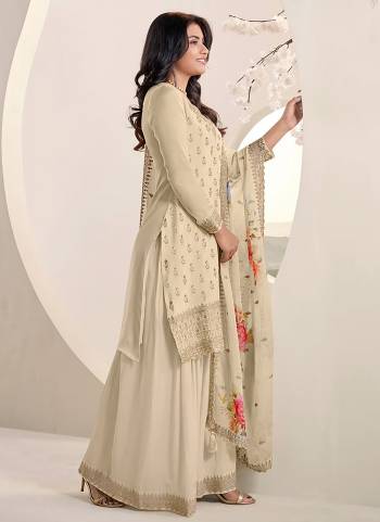 Attrective Looking These Party Wear Sharara Suit in Fine Colored Pair With Bottom And Dupatta.These Top Are Chinon And Dupatta Are Fabricated On Chinon Pair With Chinon Bottom.Its Beautified With Heavy Designer Heavy Embroidery Work With Printed Dupatta.