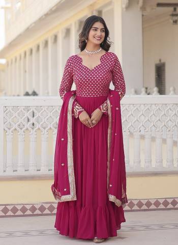 Garb These Beautiful Looking Party Wear Readymade Long Gown With Dupatta.These Gown is Fabricated On Faux Georgette And Faux Georgette Dupatta.Its Beautified With Designer Thread,Jari,Sequance Embroidery Work.