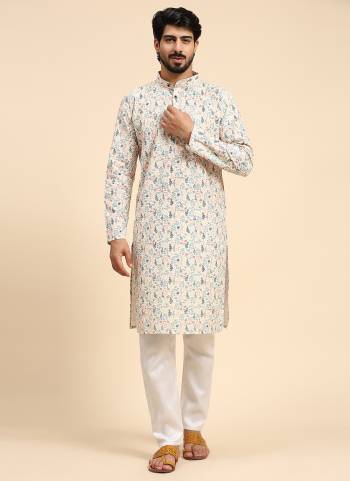 For A festive Wear,Grab These Readymade Kurta in Fine Colored.These Kurta is Fabricated On Viscose Cotton With Designer Digital Printed.Buy Now.