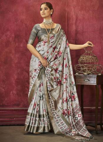  Looking These Party Wear Saree in Fine Colored.These Saree And Blouse is Fabricated On Dolla Silk Pair.Its Beautified With Wevon Jari Border Designer With Designer Printed.