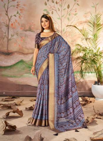  Looking These Party Wear Saree in Fine Colored.These Saree And Blouse is Fabricated On Dolla Silk Pair.Its Beautified With Wevon Jari Border Designer With Designer Printed.