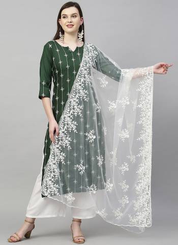 Grab This Readymade Suits In Fine Color Top And Bottom Are Rayon And Dupatta Are Rayon Fabricated Beautified With Printed Designer. It Is Light In Weight And Easy To Carry All Day Long. 