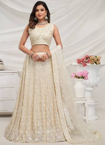 For A Fancy Designer Look,Grab These Lehenga Choli With Dupatta in Fine Colored.These Lehenga And Choli Are Soft Net And Dupatta Are Fabricated On Soft Net Pair.Its Beautified With Designer Sequance Embroidery,Stone Work.