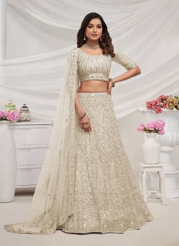 For A Fancy Designer Look,Grab These Lehenga Choli With Dupatta in Fine Colored.These Lehenga And Choli Are Soft Net And Dupatta Are Fabricated On Soft Net Pair.Its Beautified With Designer Sequance,Cut Dana Embroidery,Diamond,Stone Work.